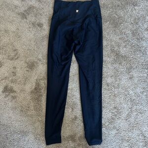 Old Navy Extra High Rise Powersoft leggings
